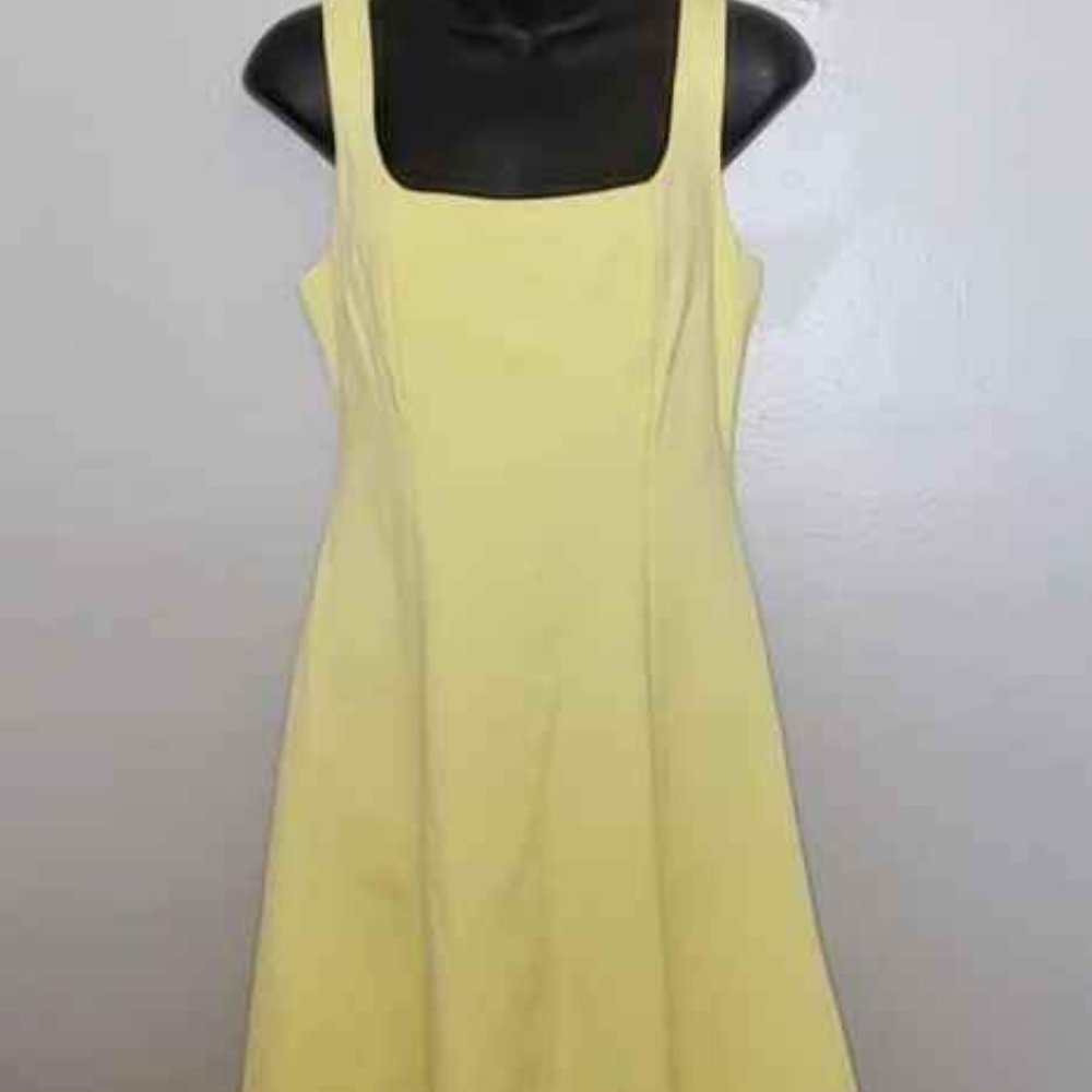 Soprano Solid Yellow Summer Dress (Size: Large)